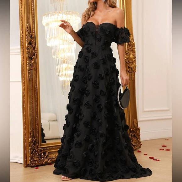 LAST FEW Luxe black off shoulder Applique party formal evening wedding dress - Picture 7 of 7